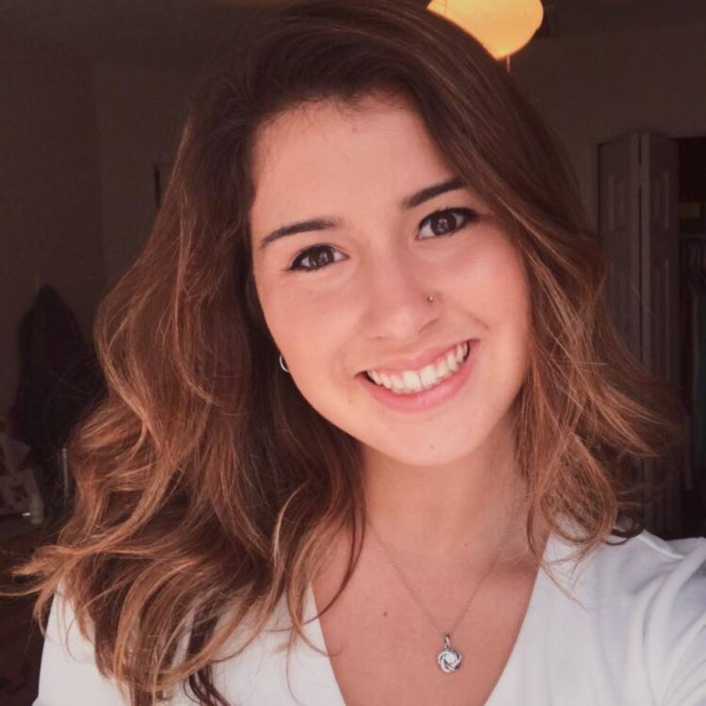 Meet your Posher, Alexis